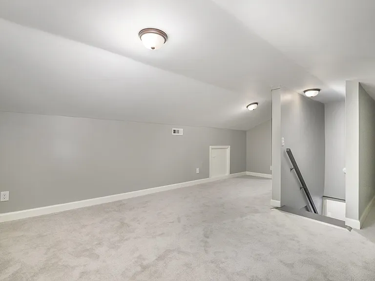 1317 Martin Luther King Jr Blvd #1 — Photo 16