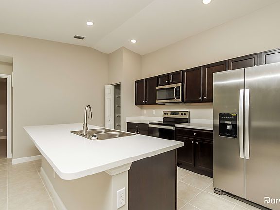 4th image of 2627 Trinity Ave SE