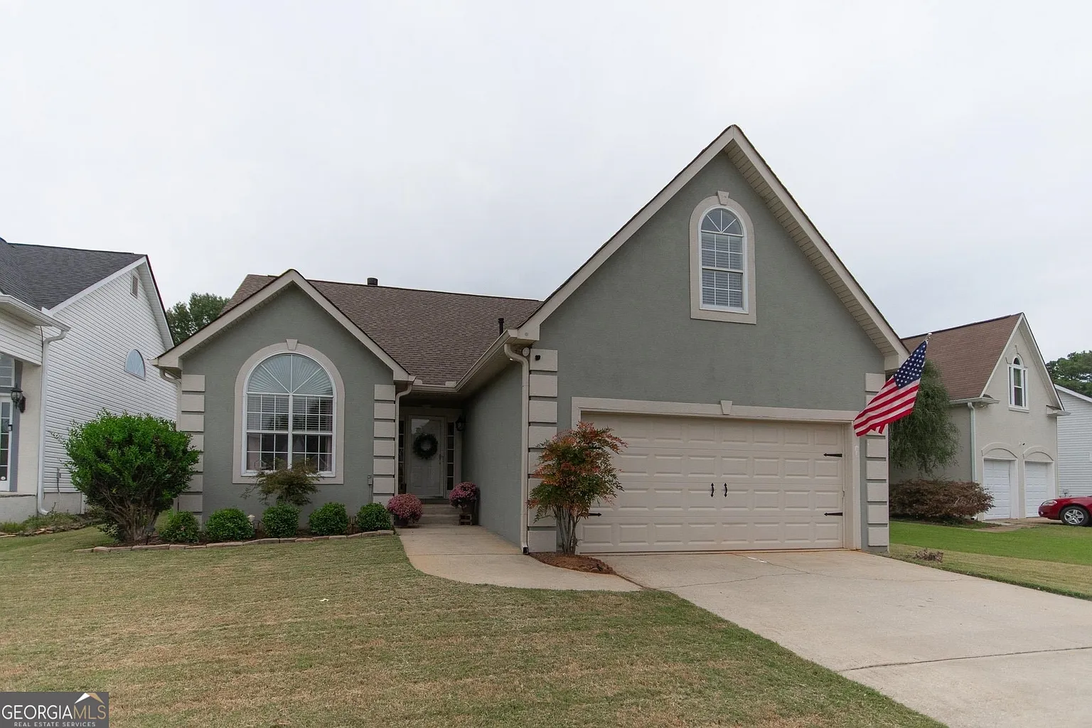 285 Fairway Ct photo 1