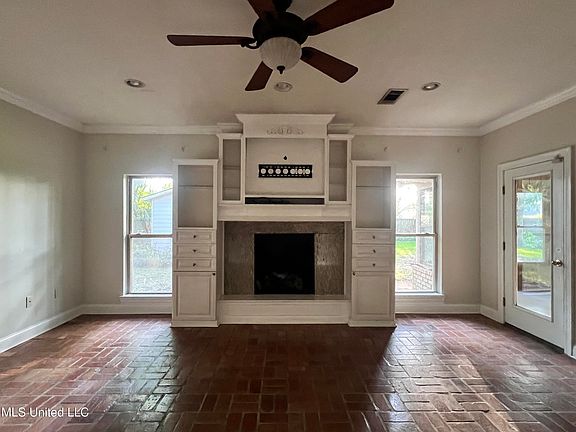 4th image of 1301 Abbeyville St