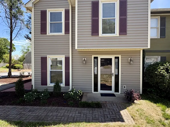 227 Old Towne Rd #1, Spartanburg, SC 29301