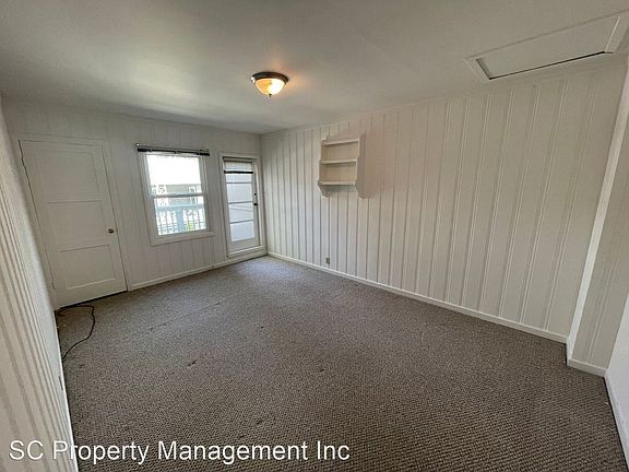 3rd image of 23 Duane St APT 2