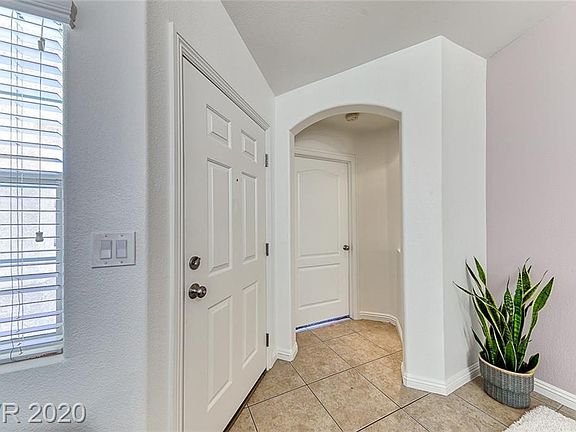 4th image of 8642 Little Fox St