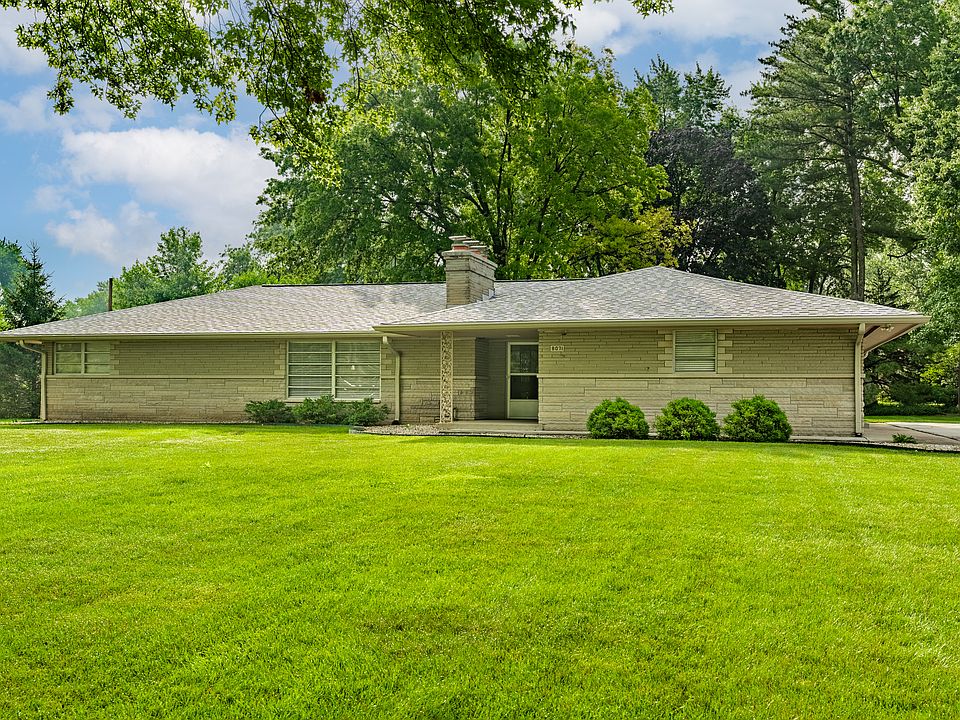 1st image of 8071 Allisonville Rd