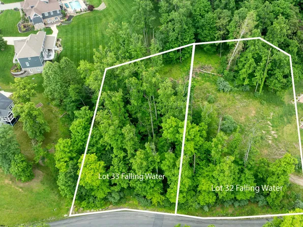 32 Falling Water Ln #33, Morgantown, WV 26508