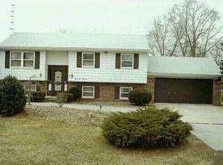 2166 Eastgate Rd, Toledo, OH 43614