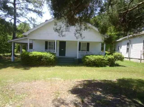 415 Spring St, Darlington, SC 29532