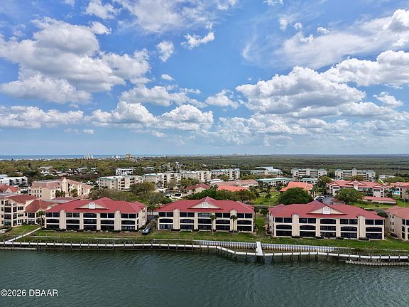 2nd image of 442 Bouchelle Dr APT 305