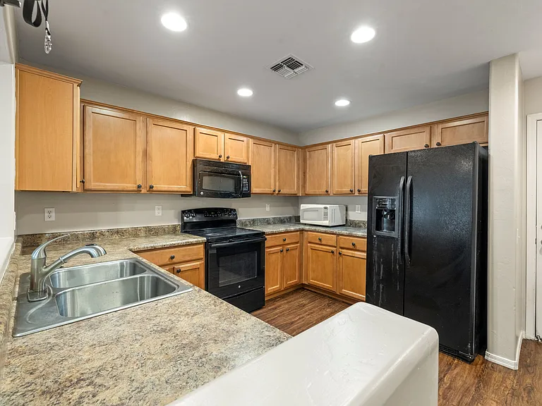 6066 S Cedar Elm Ln — Photo 8