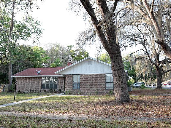 2nd image of 7631 Treeline Ct