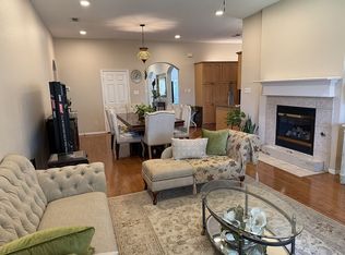 621 Carriage Ln, Saginaw, TX 76179