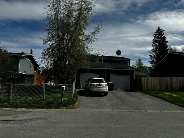 3917 Resurrection Dr, Anchorage, AK 99504