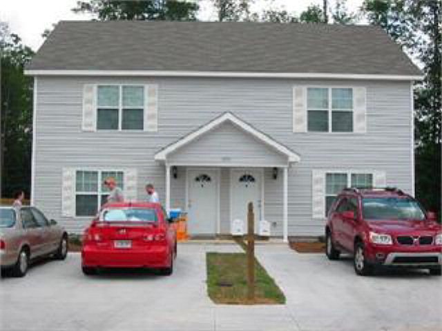 1st image of 1808A Hazel Dr