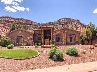 570 E Broken Arrow Cir, Kanab, UT 84741