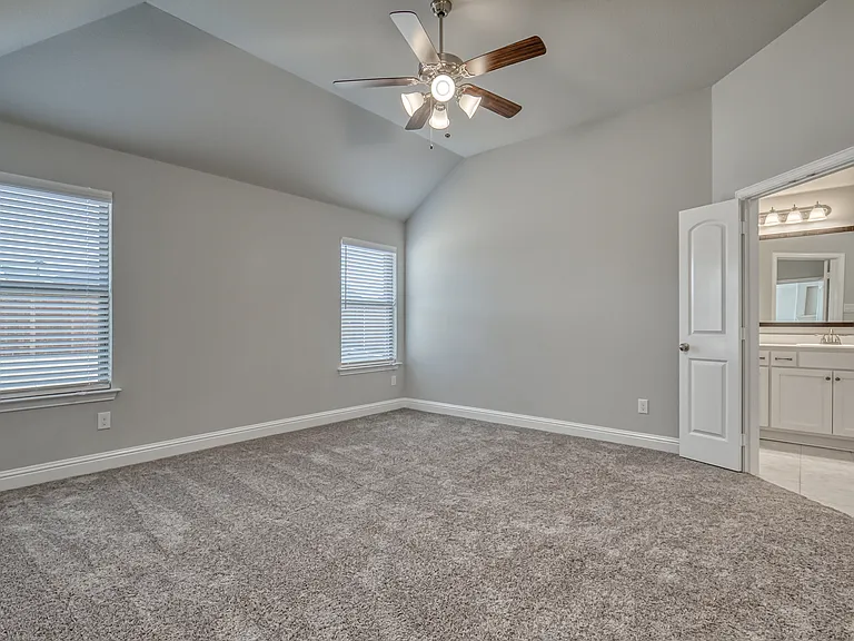 207 Gardenia Dr — Photo 30