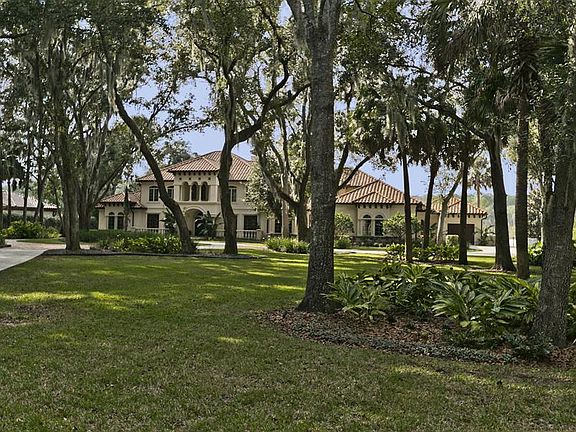 5th image of 24725 Harbour View Dr