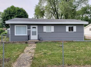 1129 Kingsley Dr, Machesney Park, IL 61115