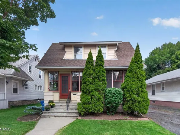 3 Sard Road, Albany, NY 12209