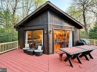 56 Dryden Dr, Albrightsville, PA