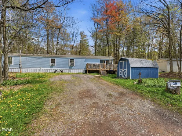 29 Bent Bow Path, Gouldsboro, PA 18424