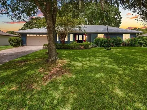 5103 Forestgreen Dr E, Lakeland, FL 33811