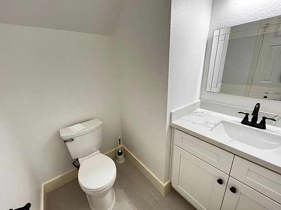 4th image of 22115 Oakcreek Hollow Ln