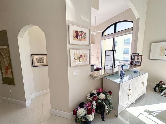 4th image of 701 S Olive Avenue #311