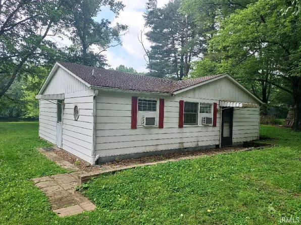 12651 E 1025th Rd S, Oakland City, IN 47660