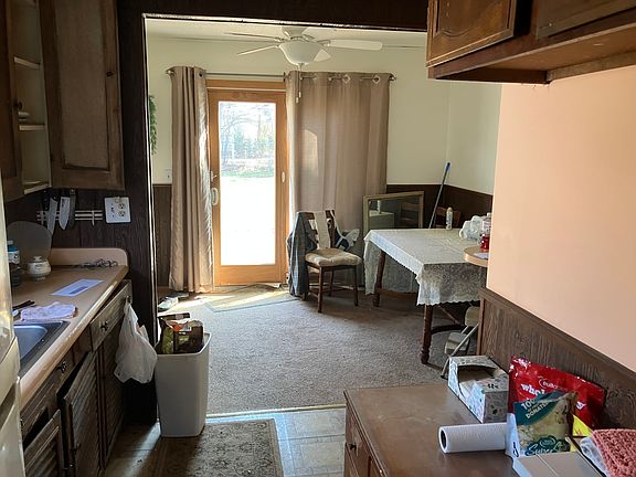4th image of 1511 N Poplar Ave