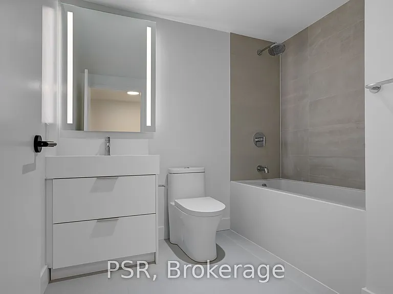 308 Jarvis St #422 — Photo 11