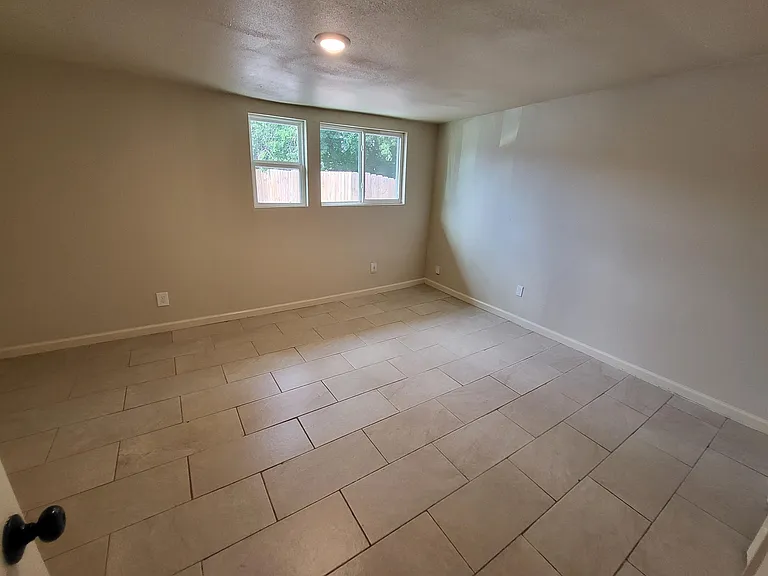 118 Esmeralda Dr #103 — Photo 14
