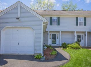 14 Plum Ct, Highland Mills, NY 10930