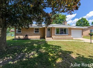 1511 32nd St SW, Wyoming, MI 49509