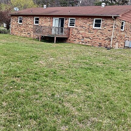 2nd image of 432 Hurricane Meadows Dr