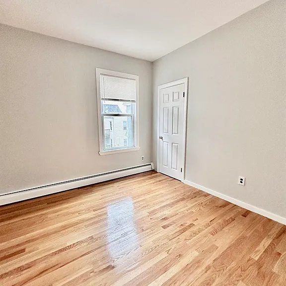 5 Buckley Ave #3 — Photo 9