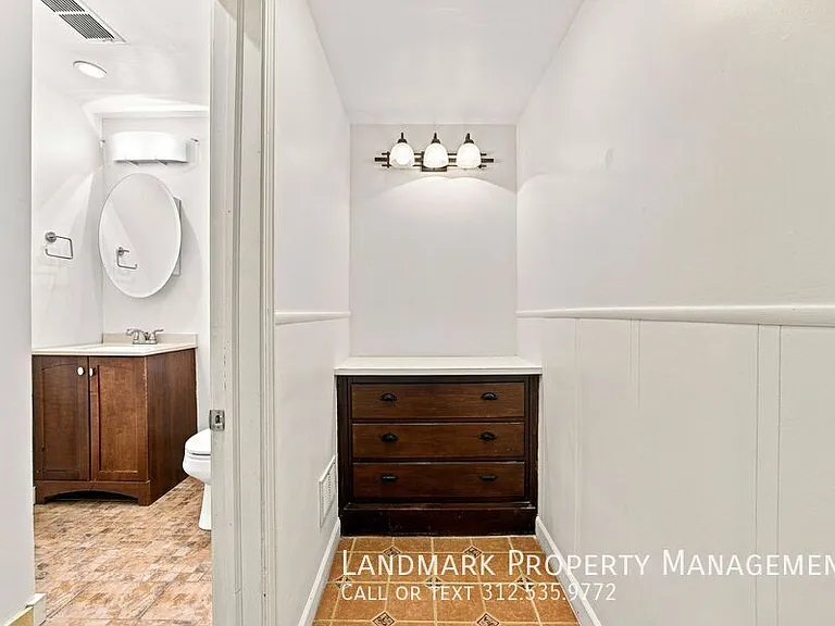 2962 N Allen Ave #2 — Photo 18