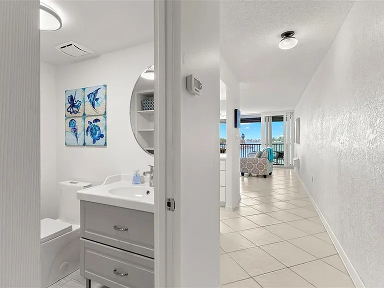 1848 Shore Dr S #402 — Photo 16