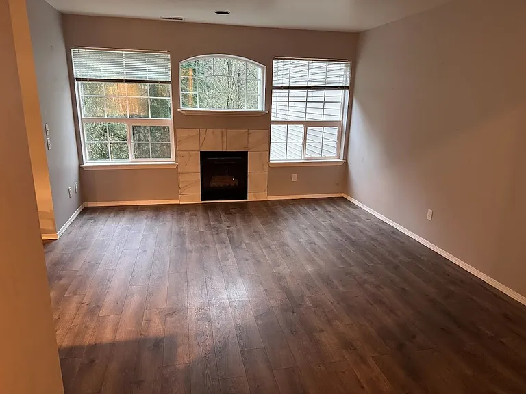 1912 S 368th Pl #203 — Photo 9