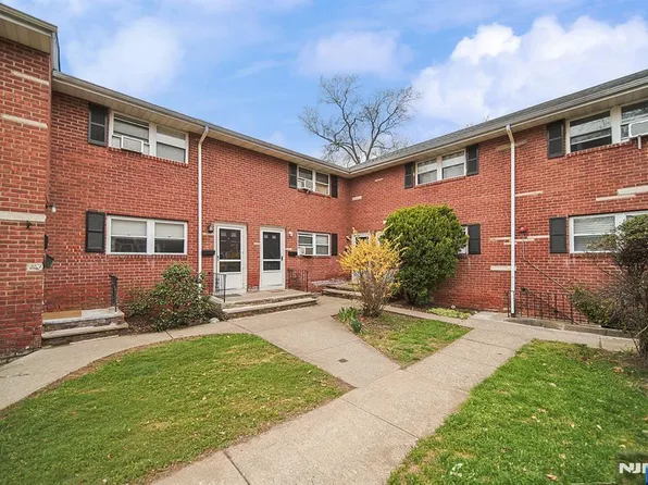 295 Tenafly Rd APT I, Tenafly, NJ 07670