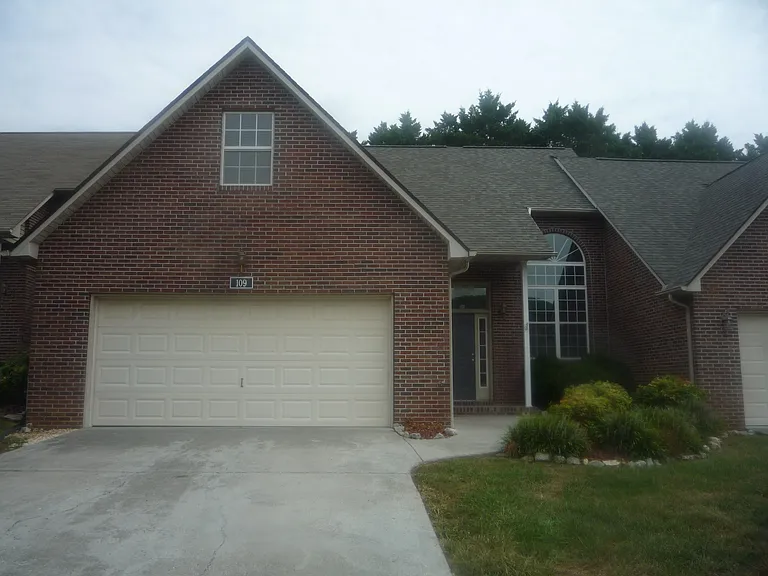 109 Channel Way — Photo 3