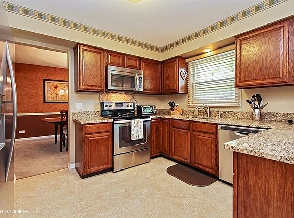 4th image of 4207 N Harvard Ave