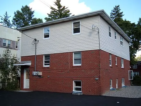 35 Parkwood Street - 2 — Photo 4