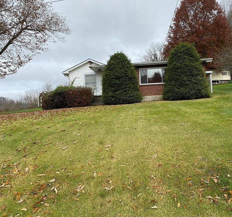 1st image of 1675 Park Blvd