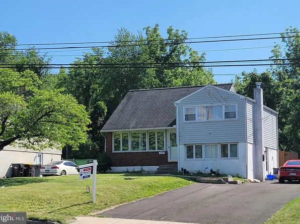 635 W County Line Rd, Hatboro, PA 19040