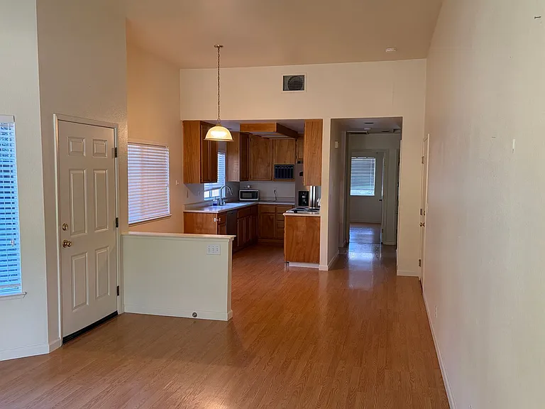 207 Pintail Pl — Photo 9