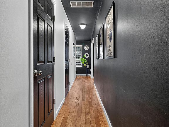 4th image of 355 Lorillard Avenue