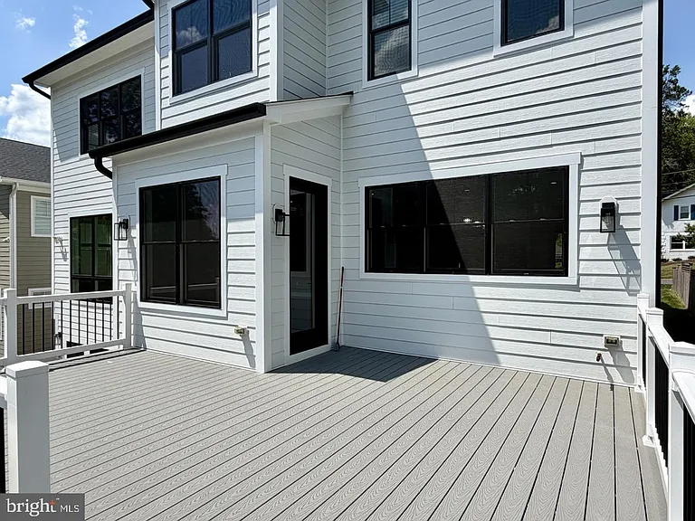 5514 McKinley St — Photo 15