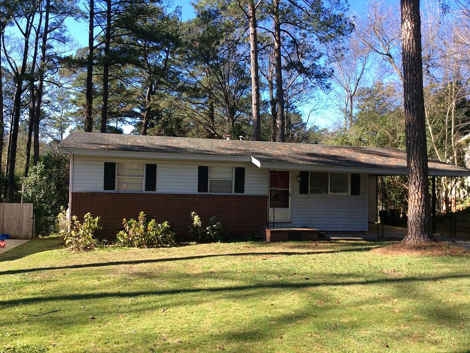 2nd image of 5719 Fairchild Dr
