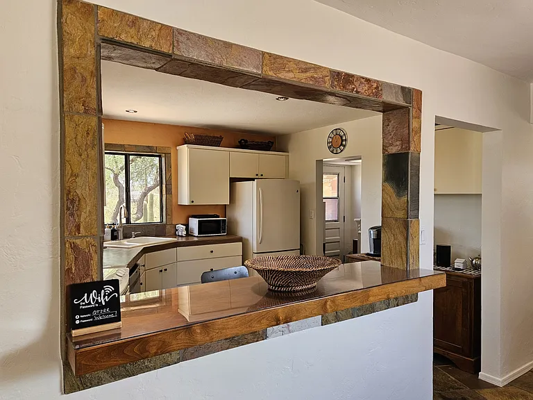 Pass through from dining area to kitchen.