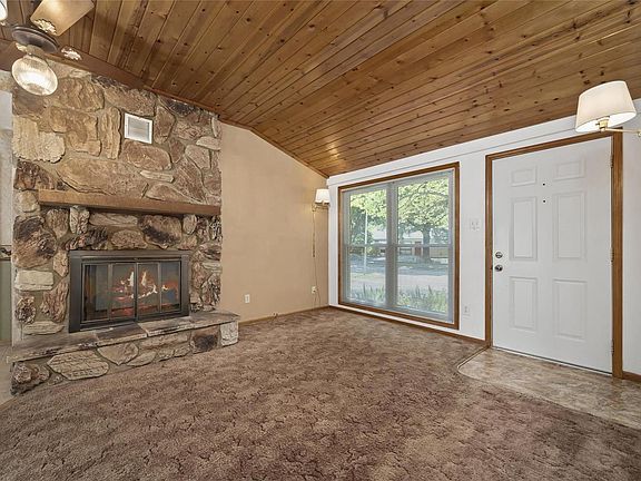 2nd image of 2807 Dawnview Dr